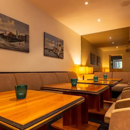 Trip Esplanade, 4* Düsseldorf