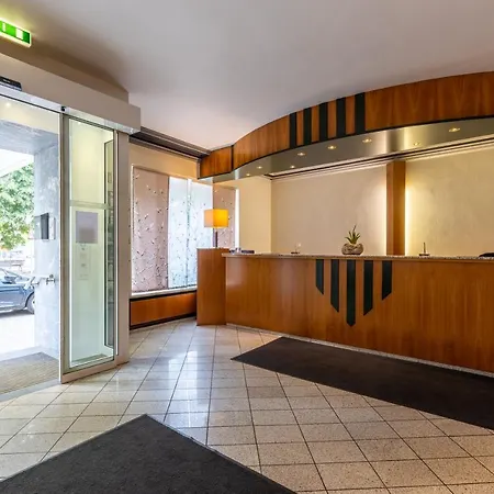 Trip Esplanade, Hotell Düsseldorf