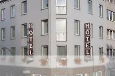 Art Ufer 3* Дюссельдорф