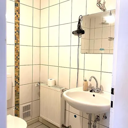 Worringer One Apartment *