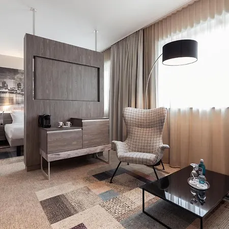 Hotel Novotel Airport
