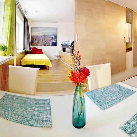 City-apartment 65qm 2-schlafzimmer Wlan Nichtraucher Parken Apartment