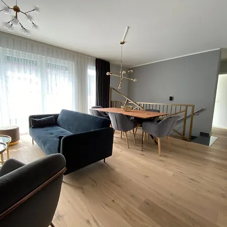 Sleep Apartment *