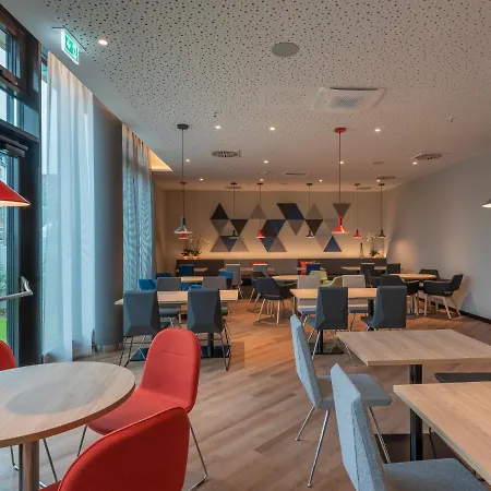 Express - Hauptbahnhof, An Ihg Hotel 3*