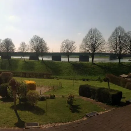 Otel Chrisma