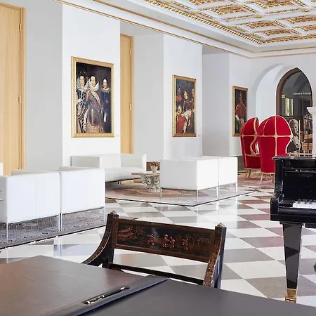 Living De Medici 4*