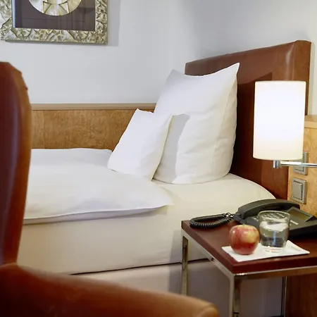 Hotel Lindner Airport, Part Of Jdv By Hyatt 4*