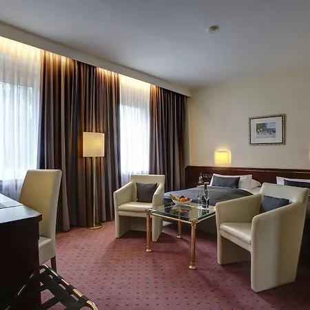 Trip Esplanade, Hotell Düsseldorf