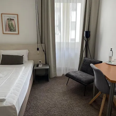 Hotel Max Self-check-in Düsseldorf