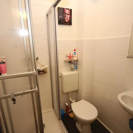 Ferienwohnung, Gemuetlicher Altbau Mit Balkon Naehe Fuerstenplatz Und Koenigsallee Apartment *