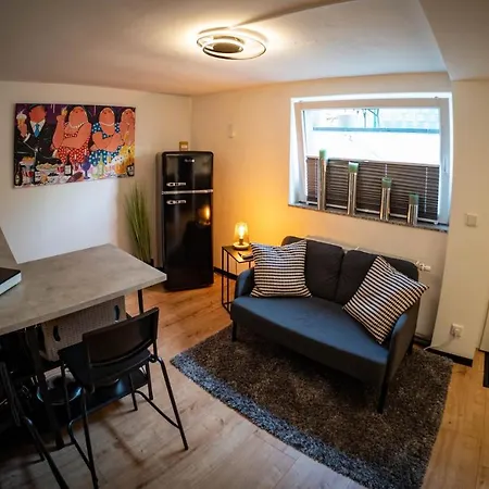 Appartamento Gemuetliche 2-zimmer Souterrain Düsseldorf