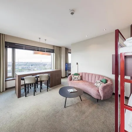 Hotel Der Valk 4*