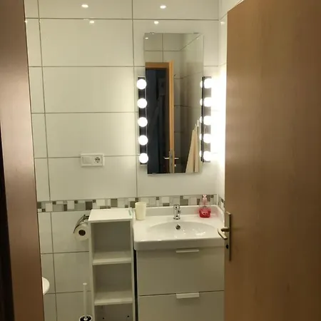 Apartment 4 You *