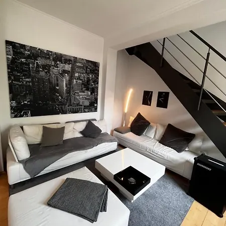Traumloft Maisonette Apartment Dusseldorf