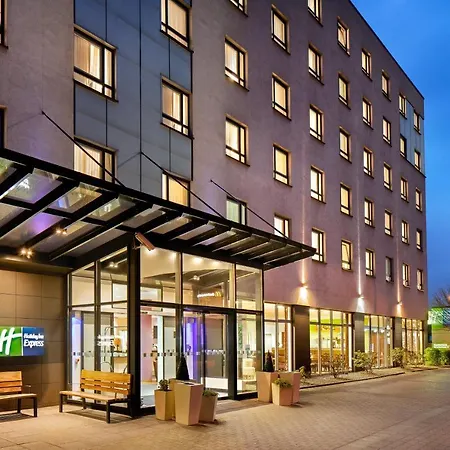 Holiday Express - City North By Ihg Hotel