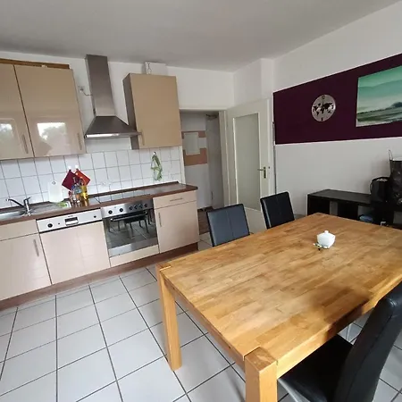 Kwatera prywatna Flat In Best Location Düsseldorf