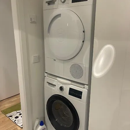 3-zimmer Im Zentrum Dues Apartment