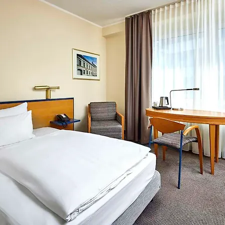 Mercure Center Otel 4*