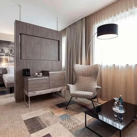 Hotel Novotel Airport