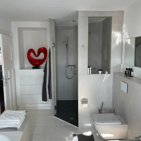 Apartamento Denkmalgeschuetztes Schmuckstueck