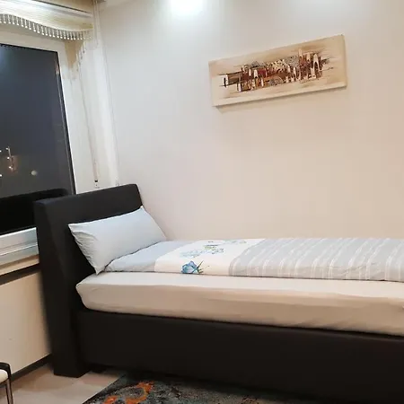 Apartment In Naehe Messe Flughafen