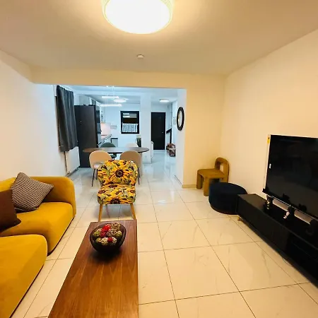 Apartment Messe Hv-2 *