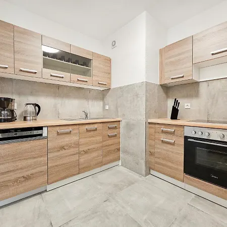 Raj Living - 2 Or 3 - 15 Min Zur Messe Dus & 10 Min Old Town Dus Düsseldorf