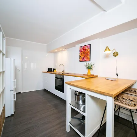 Apartment Favorite -suite And - Altstadt