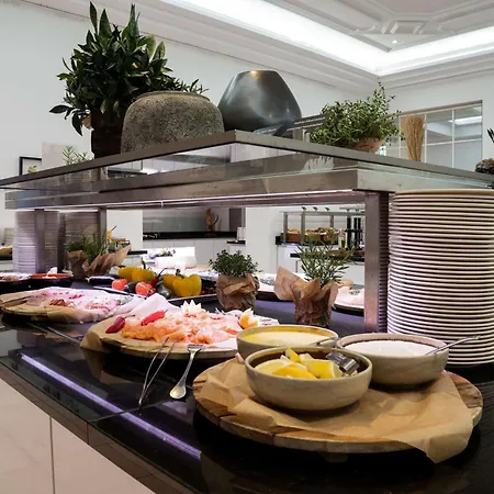 Radisson Blu Conference Hotel, Hotel 4*