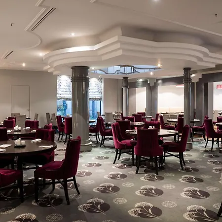 Radisson Blu Conference Hotel, Hotel 4*