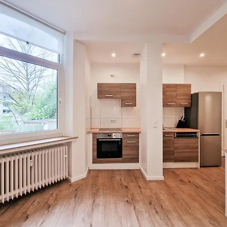 Raj Living - 1 Or 3 - 20 Min Messe Dus And Old Town Dus Appartement Düsseldorf