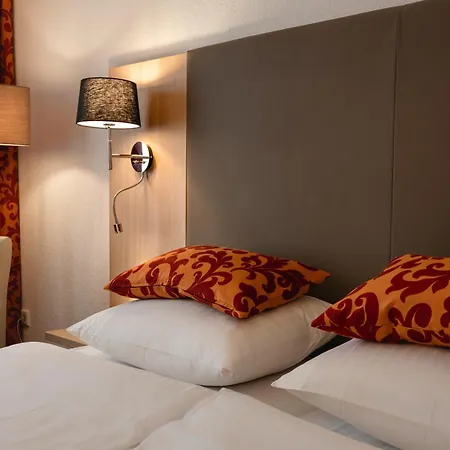 Astra Hotel 3*