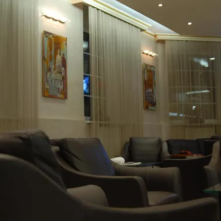 Otel Petersburg Superior 3*
