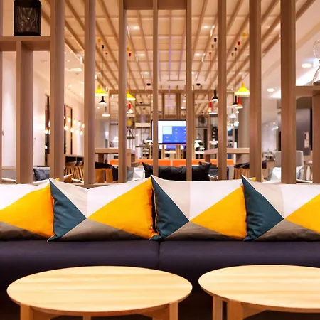 Hotel Express - Airport 3*