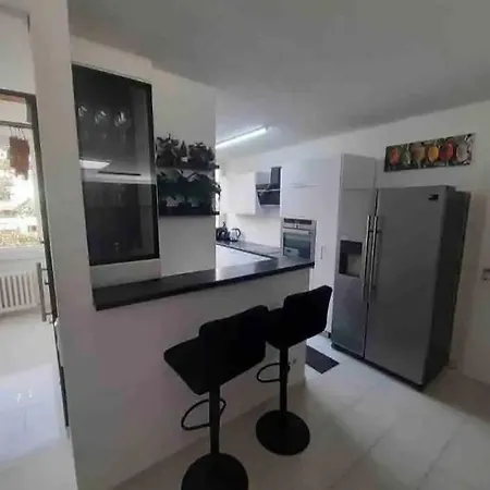 Messe/airport D'dorf Golzheim Homestay Dusseldorf