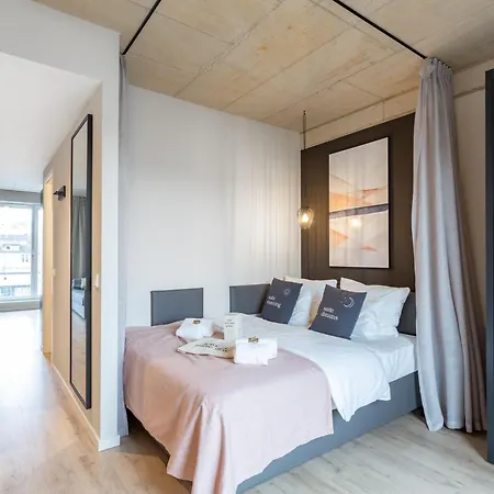 Aparthotel Limehome Stresemannstrasse - Digital Access 3*