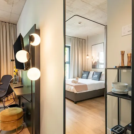 Aparthotel Limehome Stresemannstrasse - Digital Access 3*