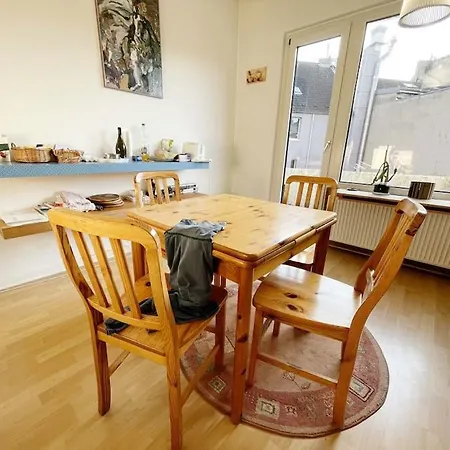 Apartment Zentral Gelegen Messe Zentrum Altstadt