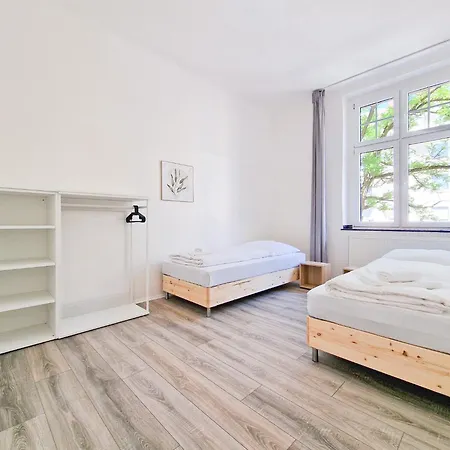 Raj Living - 3 Mit Balkon - 15 Min Zur Messe Dus * Dusseldorf
