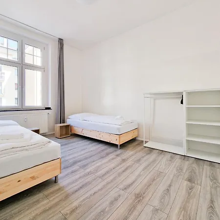 Raj Living - 3 Mit Balkon - 15 Min Zur Messe Dus * Dusseldorf
