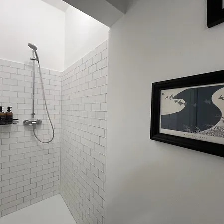 Altbau-traum Im Medienhafen Apartment *