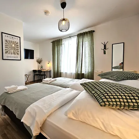 Hotel Airport Messe 3*