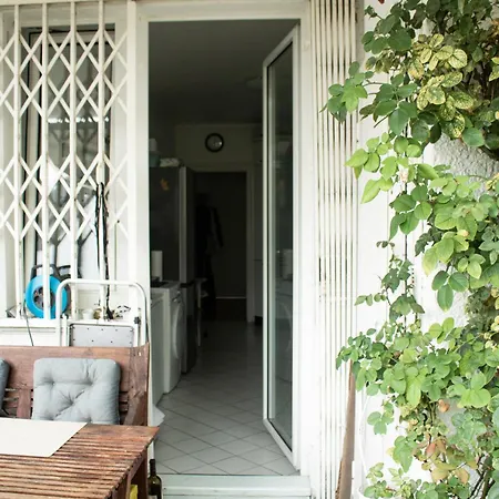 Gaestezimmer Bei Curth * Düsseldorf