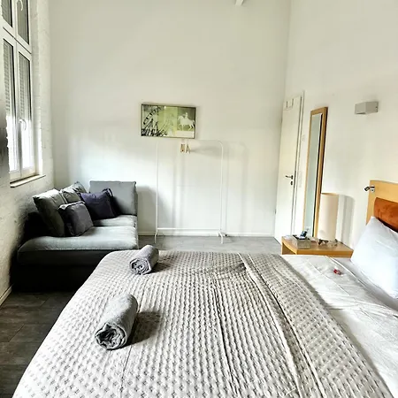 Heaven Homes - Im Herzen Der Hafenstadt Accommodatie bij particulieren Düsseldorf