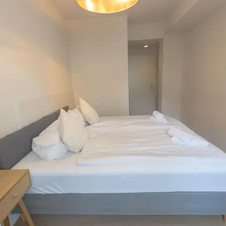 Doerenkamp Self-check-in Hotel 3*