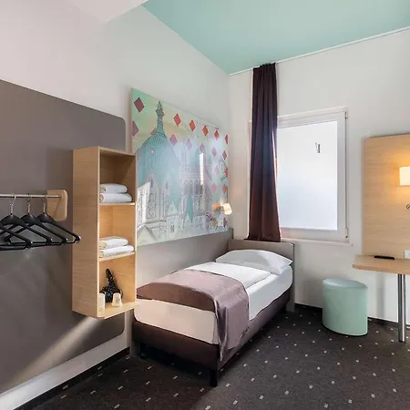 B&B Hotel Neuss 5*