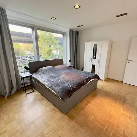 Schoenster Rheinblick Messe Parken Luxus 10 Person Lejlighed