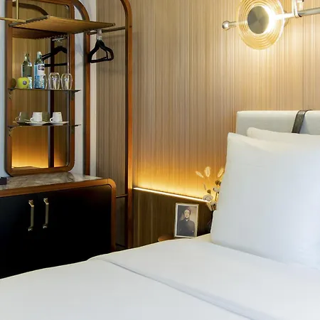 Hotel Muze - Handwritten Collection 4*