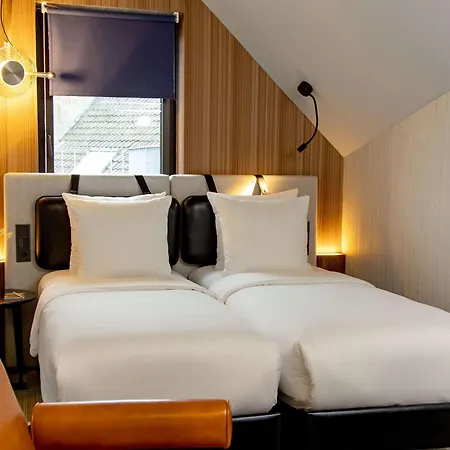 Hotel Muze - Handwritten Collection