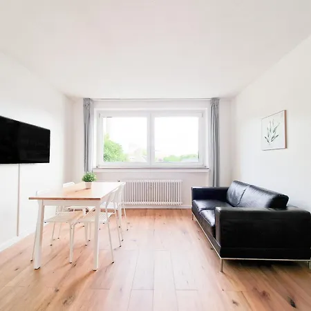 Raj Living - 2 Or 3 - 15 Min Zur Messe Dus & 10 Min Old Town Dus Appartamento